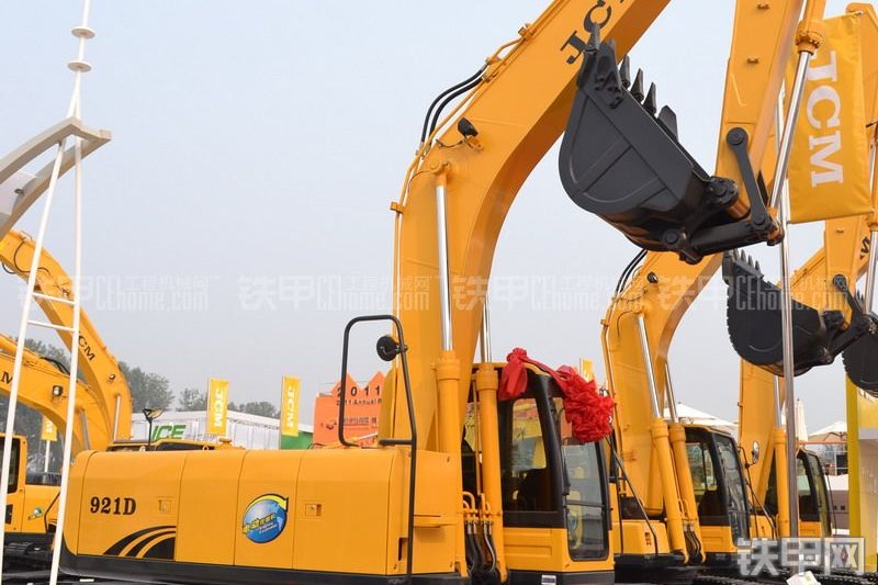 山重建机JCM921D-Electric挖掘机整机外观