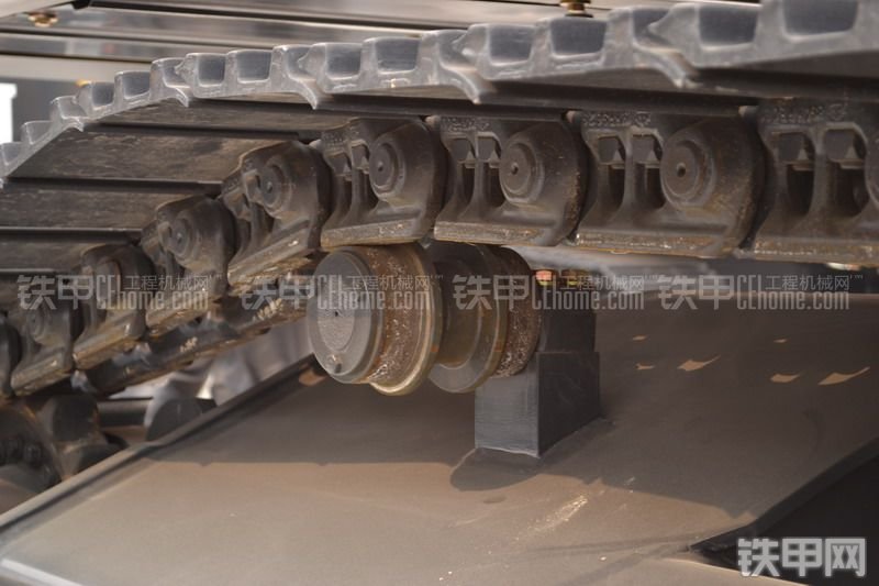 山重建机JCM924D挖掘机局部