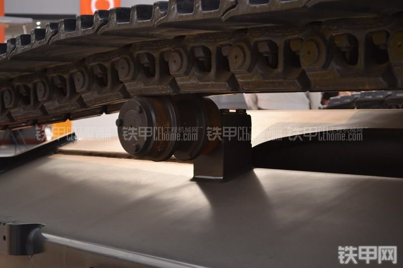 山重建机JCM936D挖掘机局部