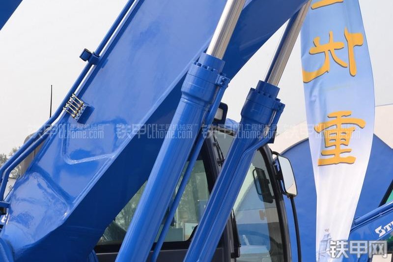 山重建机GC378LC-8挖掘机局部