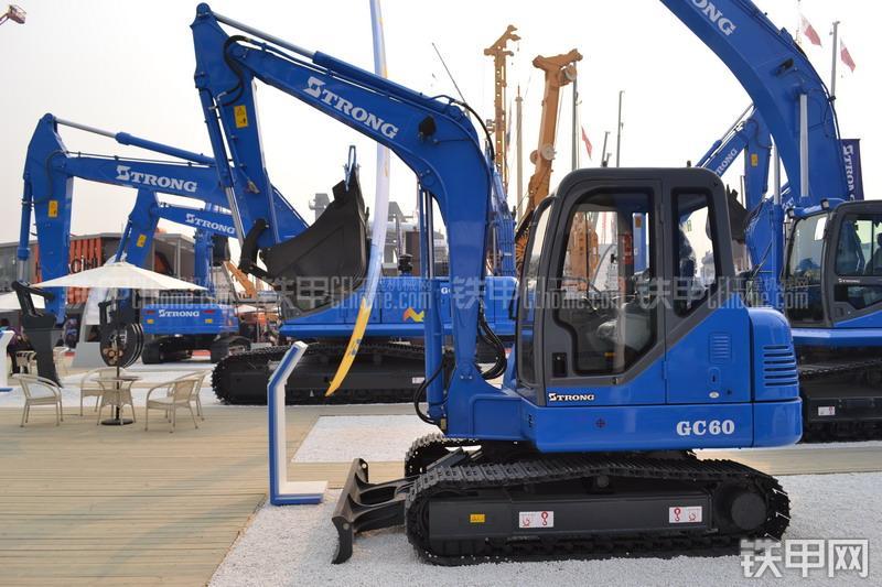 山重建机GC60-8挖掘机整机外观