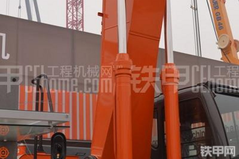 日立ZX360H-3G挖掘机整机外观