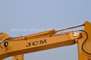 山重建机JCM913D挖掘机局部