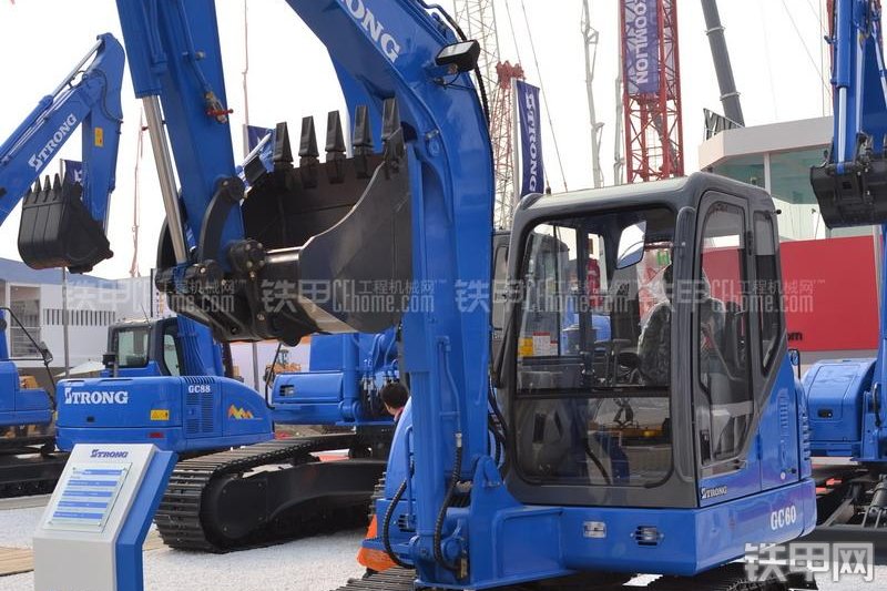 山重建机GC60-8挖掘机整机外观