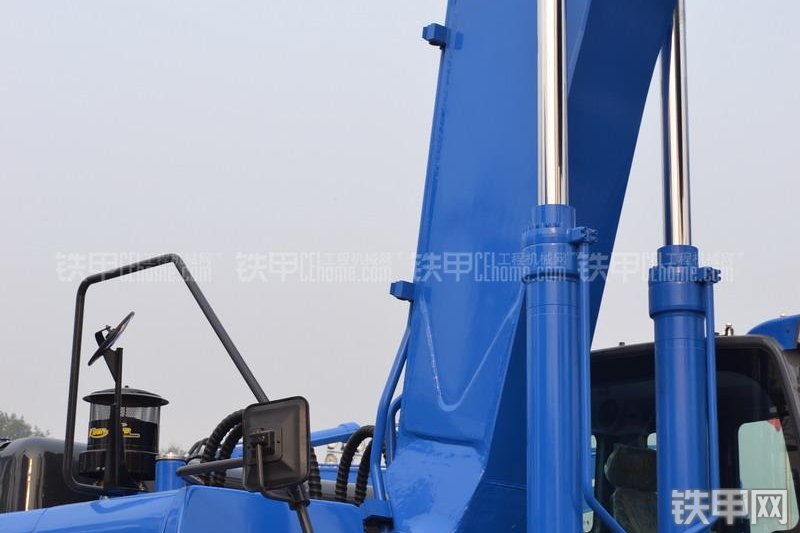 山重建机GC498LC-8挖掘机局部