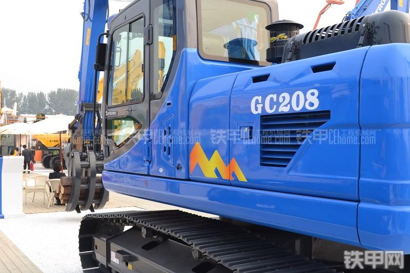 山重建机GC208-8挖掘机局部