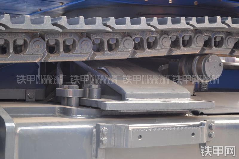 山重建机GC498LC-8挖掘机局部