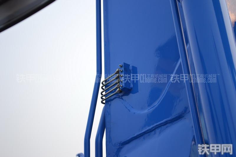 山重建机GC258LC-8挖掘机局部