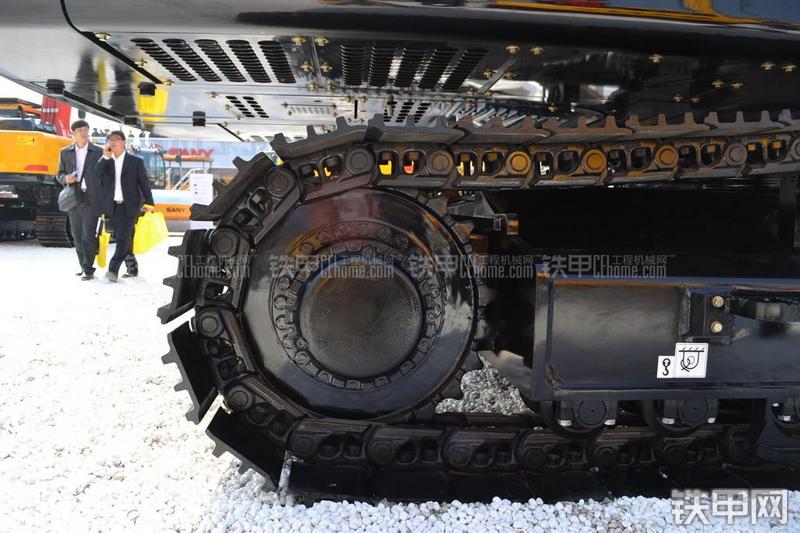 三一重工SY465C挖掘机整机外观