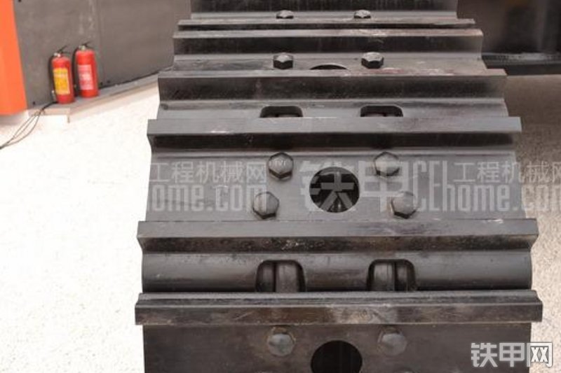 日立ZX870H-3挖掘机局部