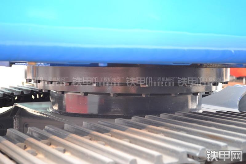 山重建机GC78-8挖掘机局部