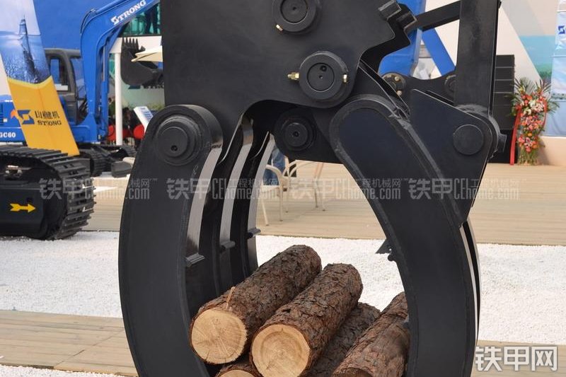 山重建机GC208-8挖掘机局部