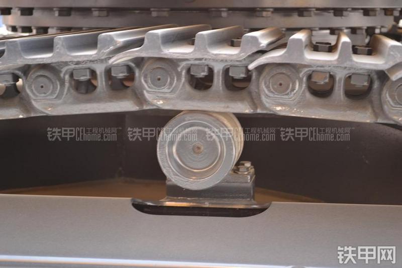 山重建机JCM913D挖掘机局部