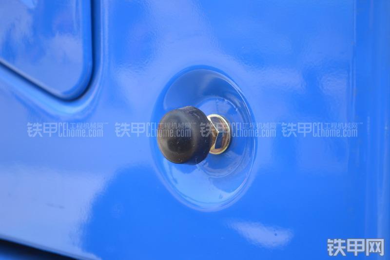 山重建机GC208-8挖掘机局部