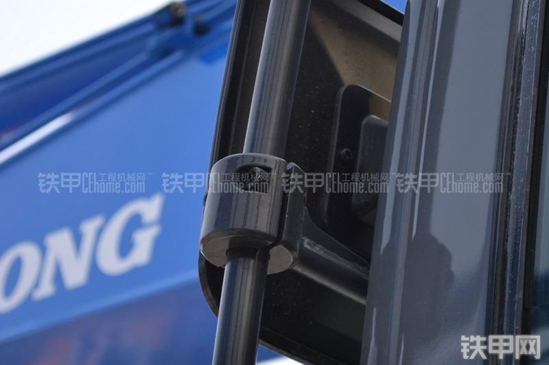 山重建机GC208-8挖掘机局部