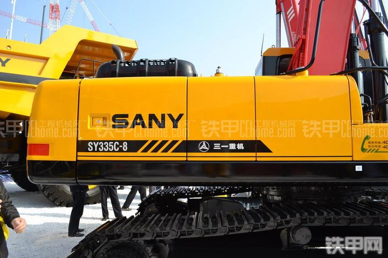 三一重工SY335C-8挖掘机整机外观