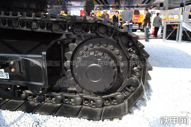 三一重工SY385C挖掘机整机外观