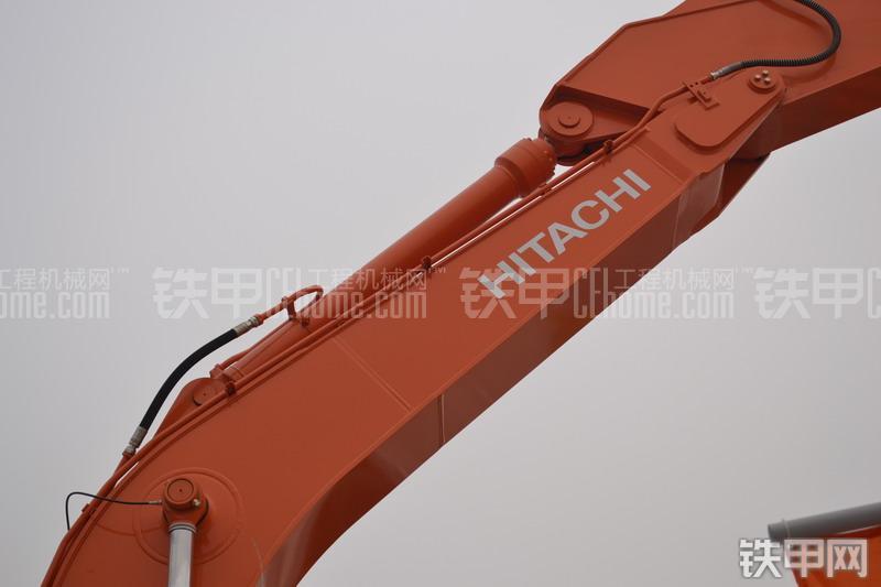 日立ZX360H-3G挖掘机整机外观