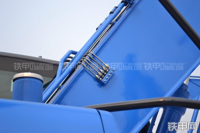 山重建机GC208-8挖掘机局部