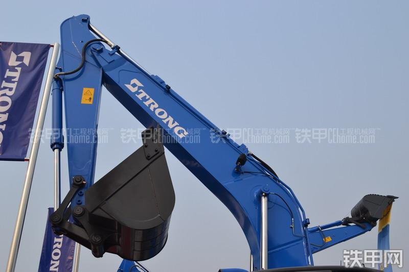 山重建机GC258LC-8挖掘机局部