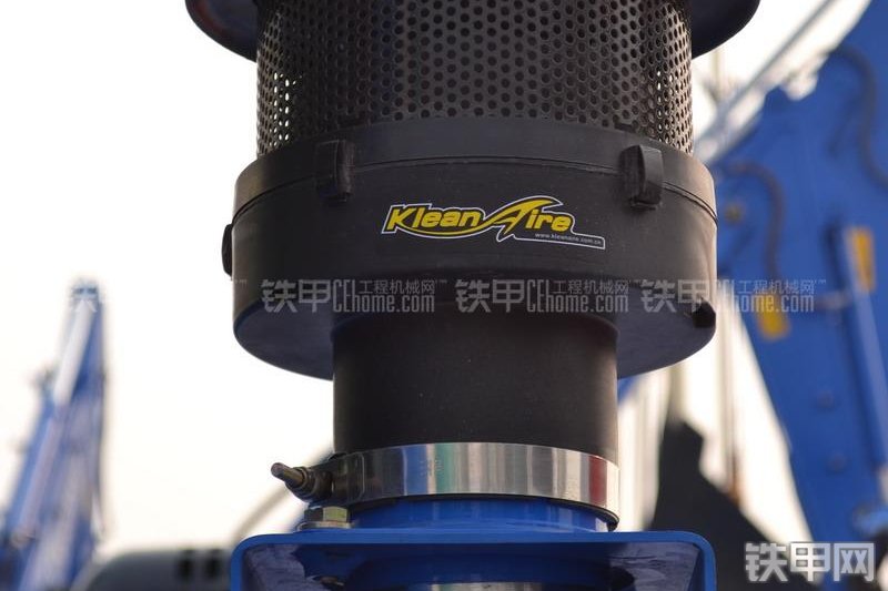 山重建机GC78-8挖掘机局部