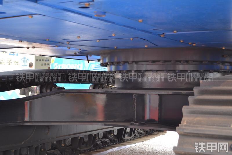 山重建机GC338LC-8挖掘机局部