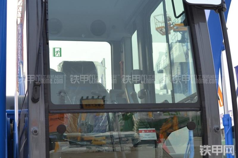 山重建机GC378LC-8挖掘机局部