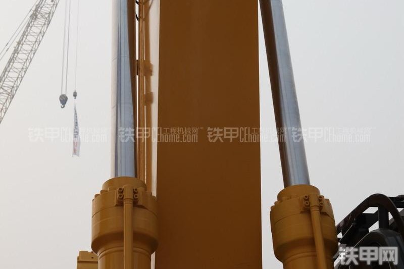 玉柴YC360DLC拆除机加长臂拆除臂局部
