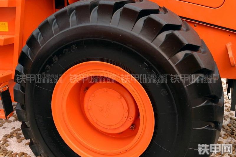 迪万伦DL505装载机整机外观