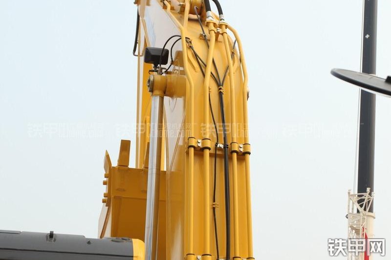 小松HB205-1挖掘机局部