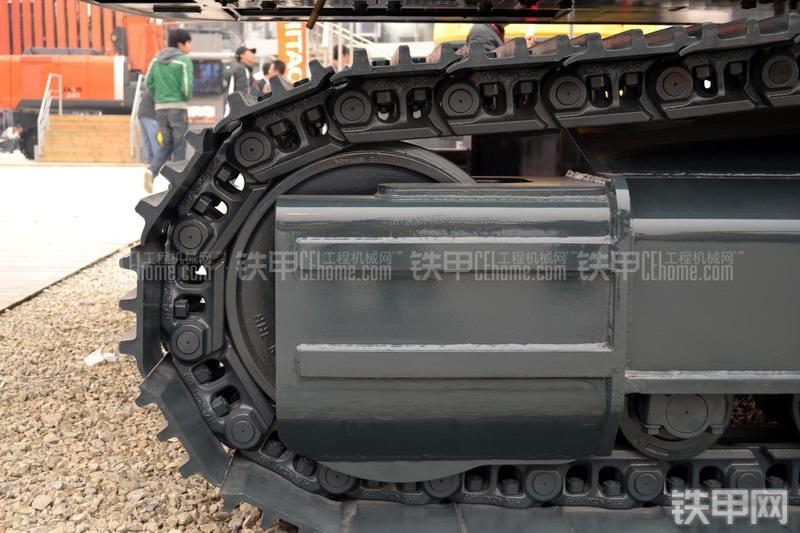 现代R385LC-9T挖掘机局部