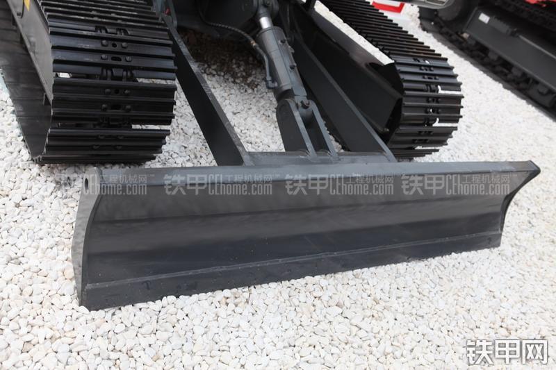 玉柴YC70-8挖掘机局部