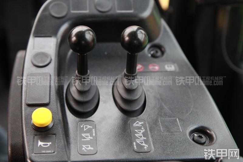 卡特彼勒980H装载机局部