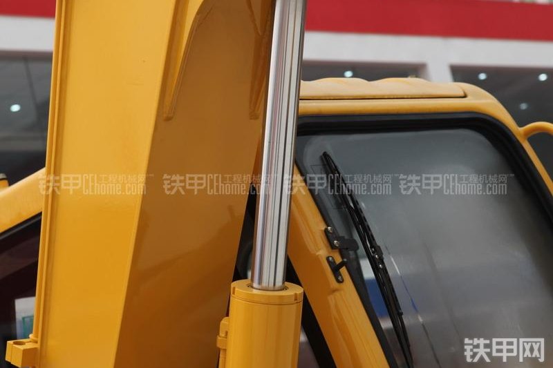 玉柴YC70-8挖掘机局部