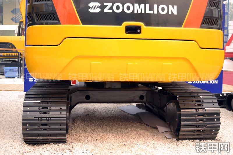 中联重科ZE60E-1挖掘机局部