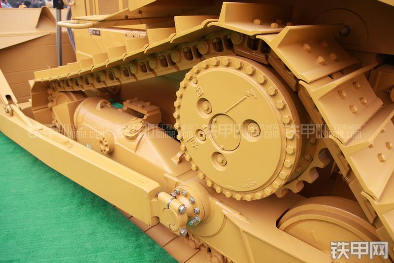 卡特彼勒D6R推土机整机外观