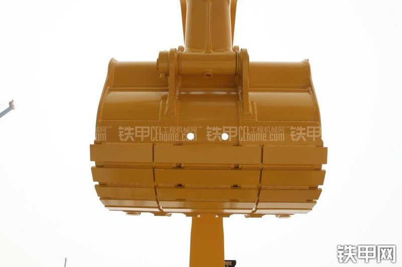 小松PC360-7挖掘机局部