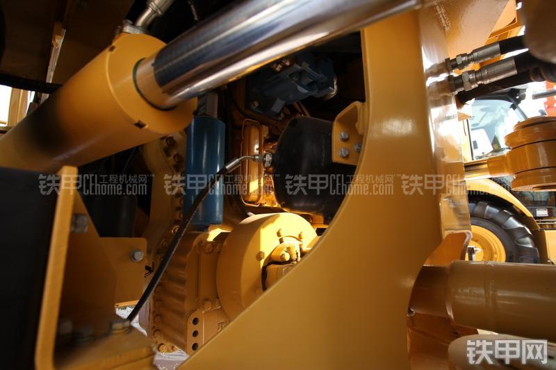 成工CG966H装载机整机外观