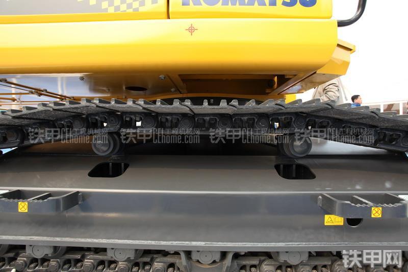 小松HB205-1挖掘机局部