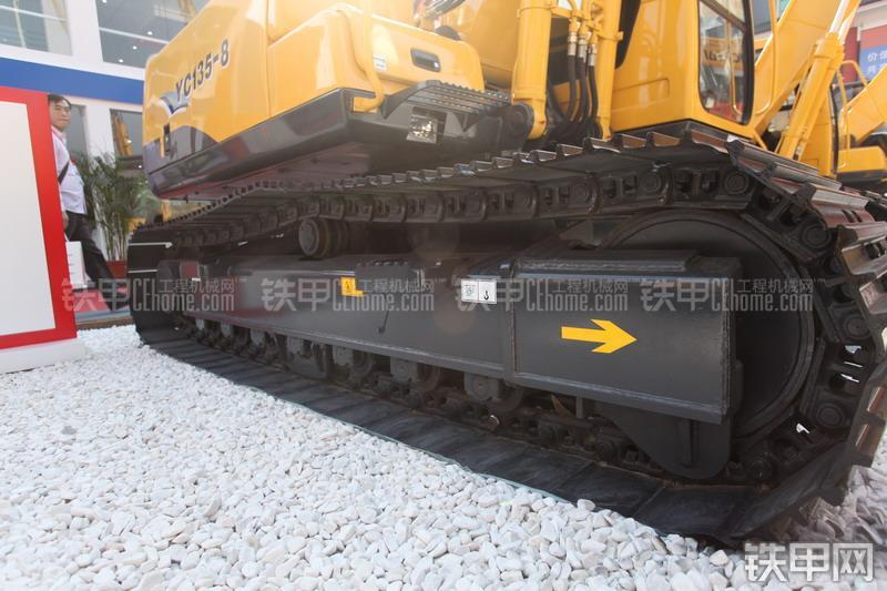 玉柴YC135-8抓木器整机外观