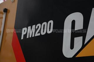 卡特彼勒PM200铣刨机整机外观