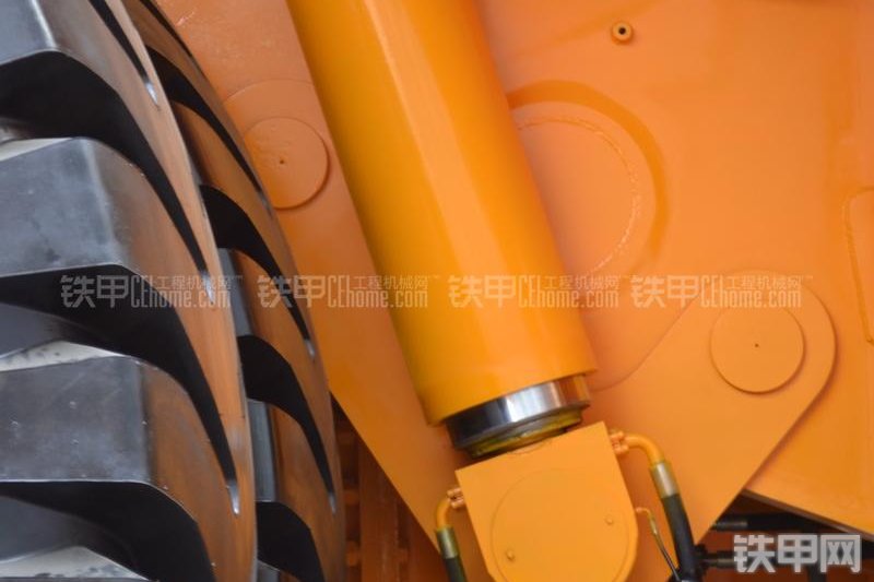 首钢重汽SGE190AC非公路自卸车整机外观