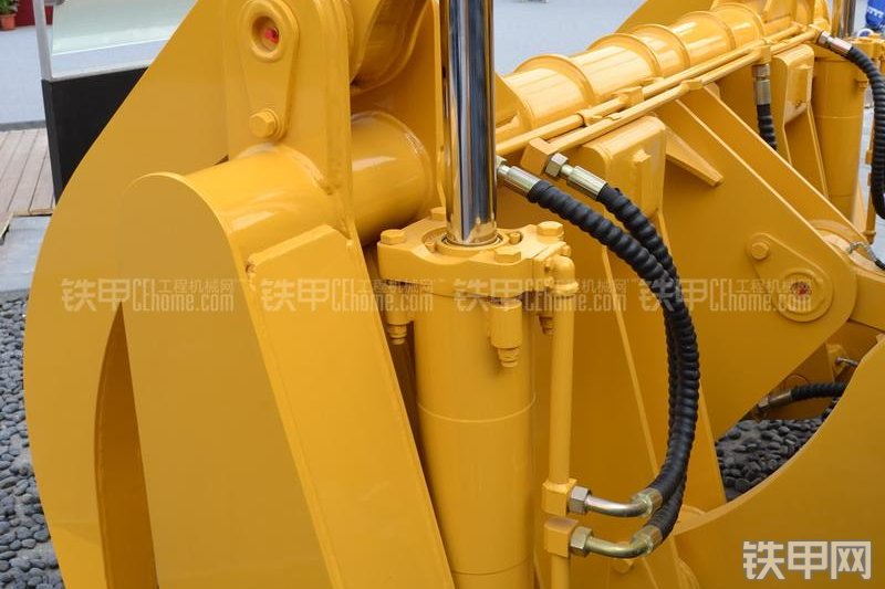 柳工856IV装载机局部