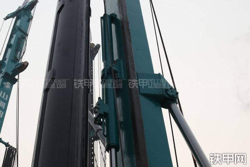 山河智能SWDM04多功能旋挖钻整机外观