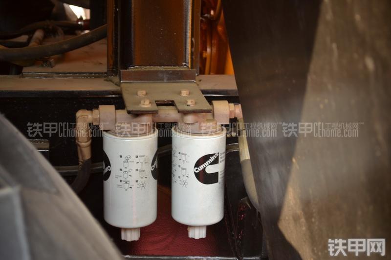 首钢重汽SGA3722非公路自卸车整机外观