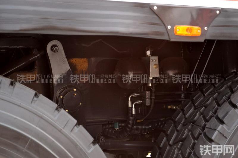 三一重工SAC3500起重机整机外观