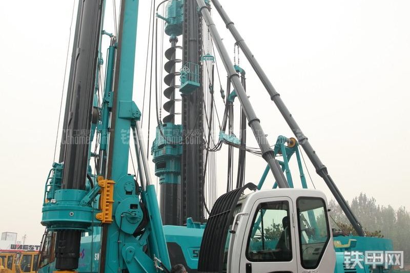 山河智能SWDM04多功能旋挖钻整机外观