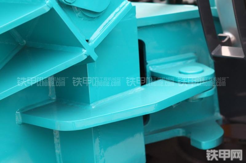 山河智能SWDM04多功能旋挖钻整机外观