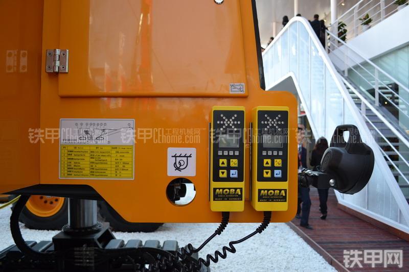 三一重工SM2000C铣刨机整机外观