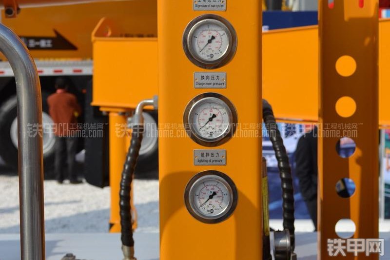 三一重工SY5310THB40B 48E(奔驰)泵车整机外观